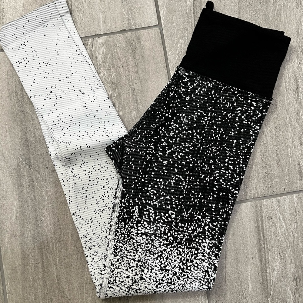 Athleta workout pants / leggings